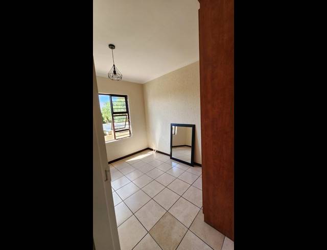 2 BEDROOM PROPERTY TO RENT IN ROOSEVELT PARK